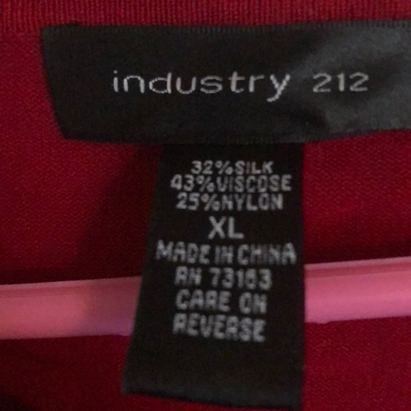 Sweater - Picture 3 of 3